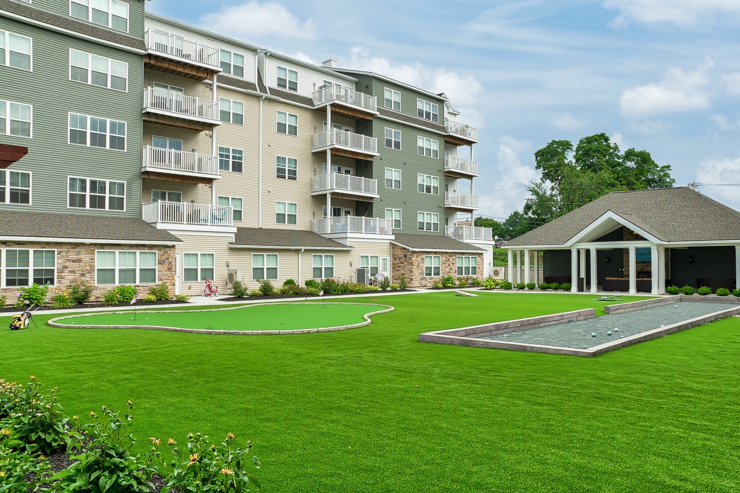 Hudson Square Image 15