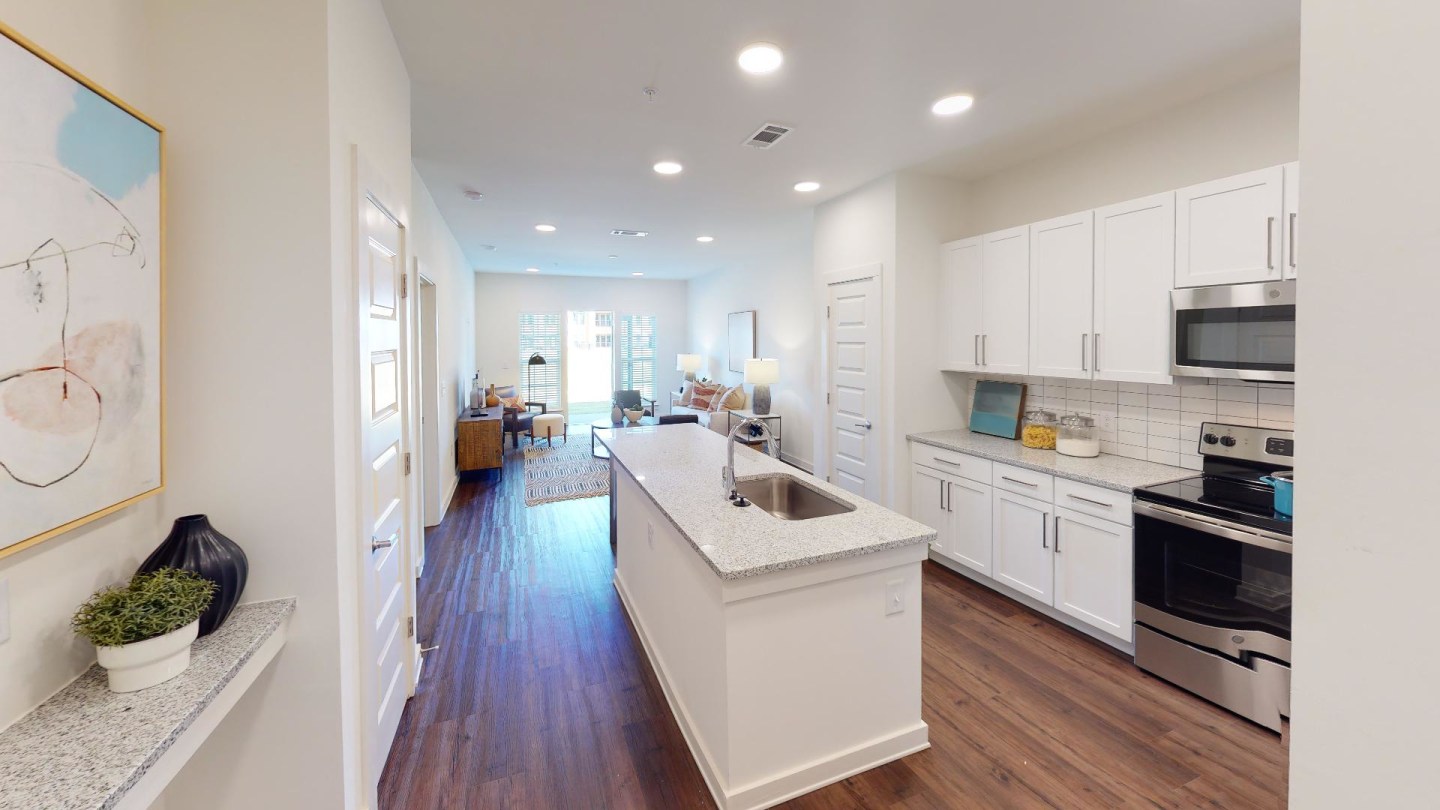 Station 75 Apartments at McDonough Image 8