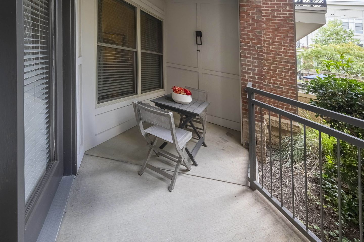 712 Tucker Image 14