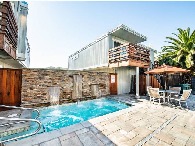 Oceanview Apartments Image 15