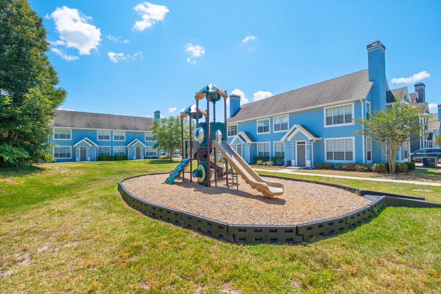 Deerwood Village Image 6