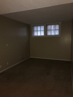 Saunders School Apartments Image 10