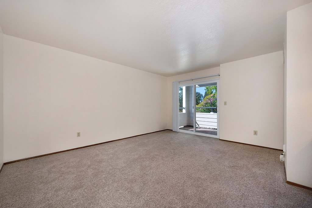The Atrium at Carmichael - 55+ Housing Image 33
