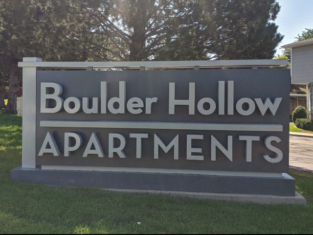 Boulder Hollow Image 1