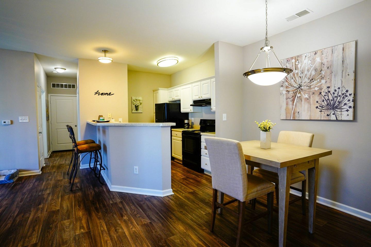 The Bristol Apartments Image 15