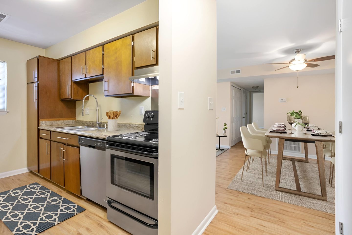 West Pointe Apartments Image 11