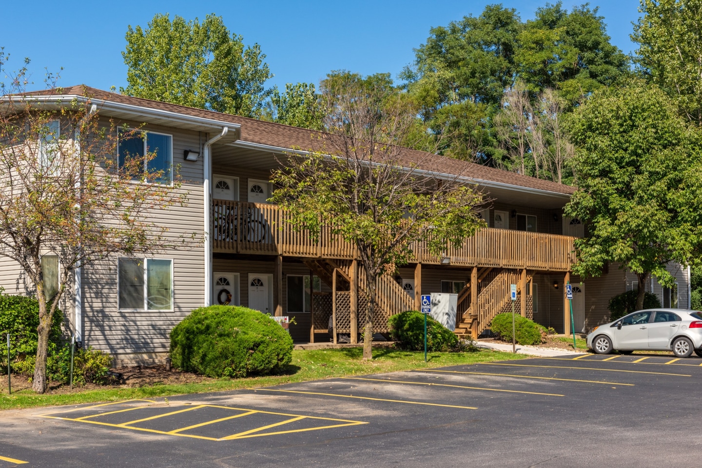 Ashford Apartments Image 9