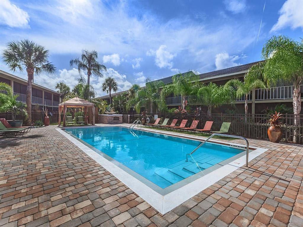 Sunset Place Image 13
