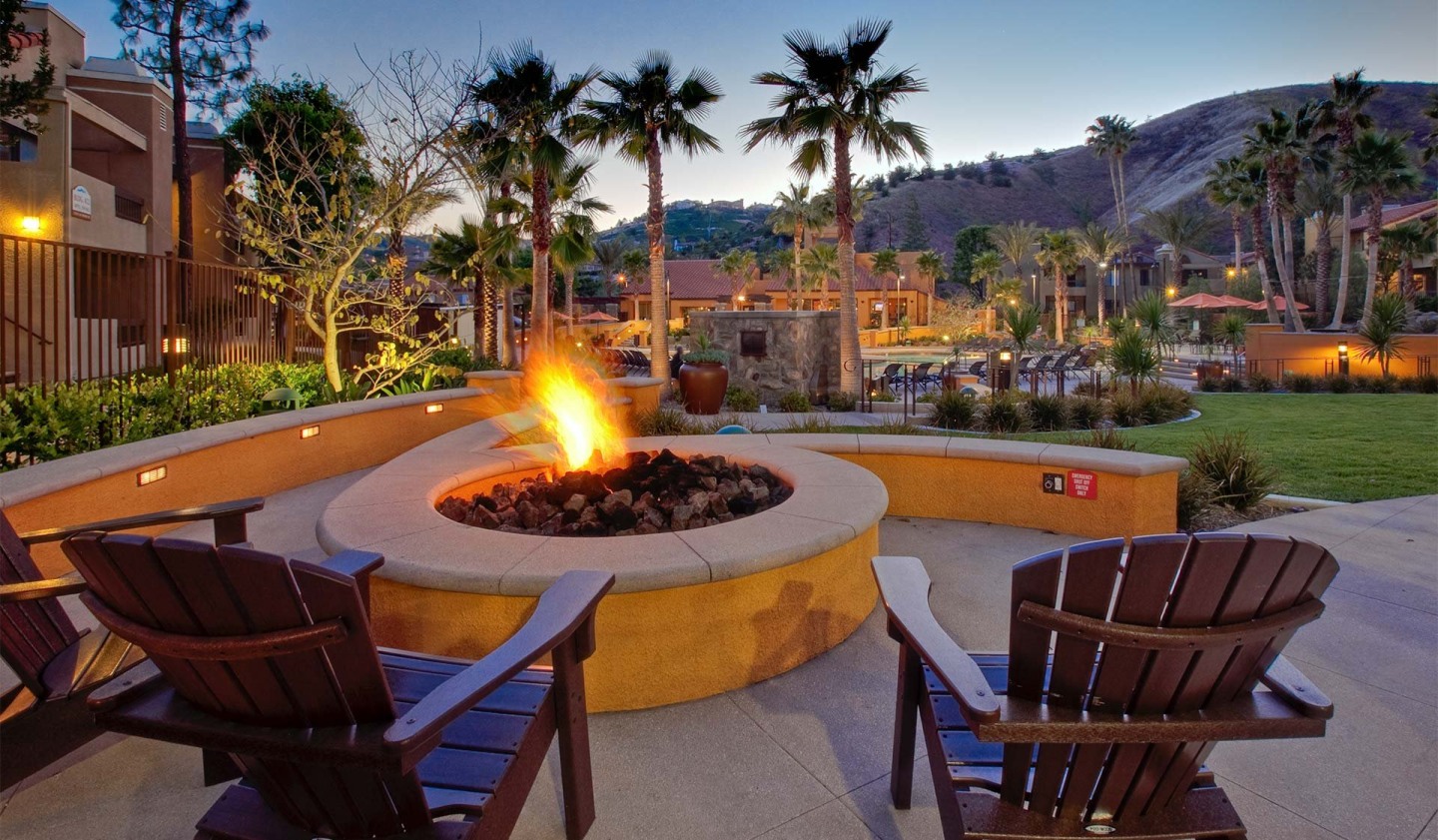 Malibu Canyon Apartments Image 17