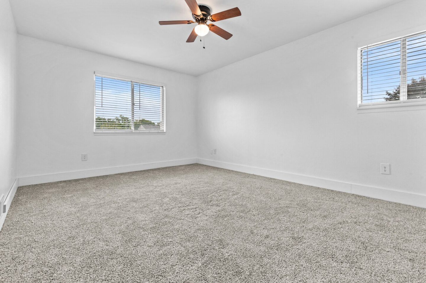 Bloomfield Square Image 13
