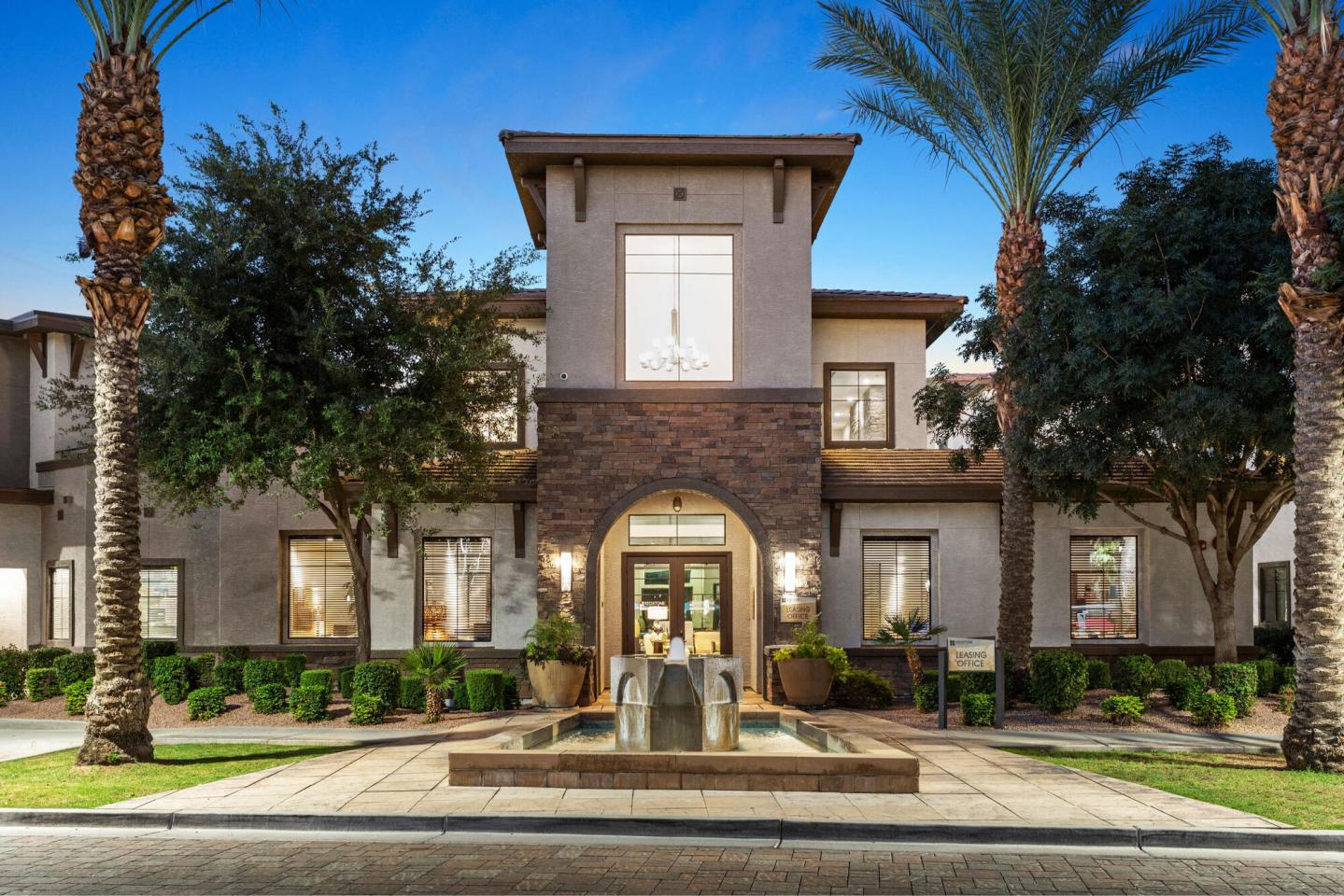 Redstone At San Tan Village Image 61