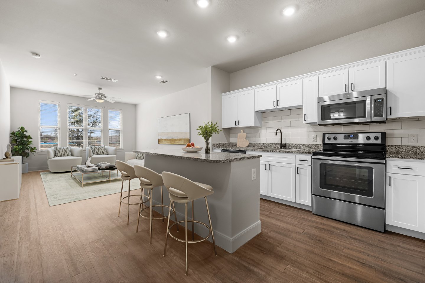 Bell Gateway Village Image 37