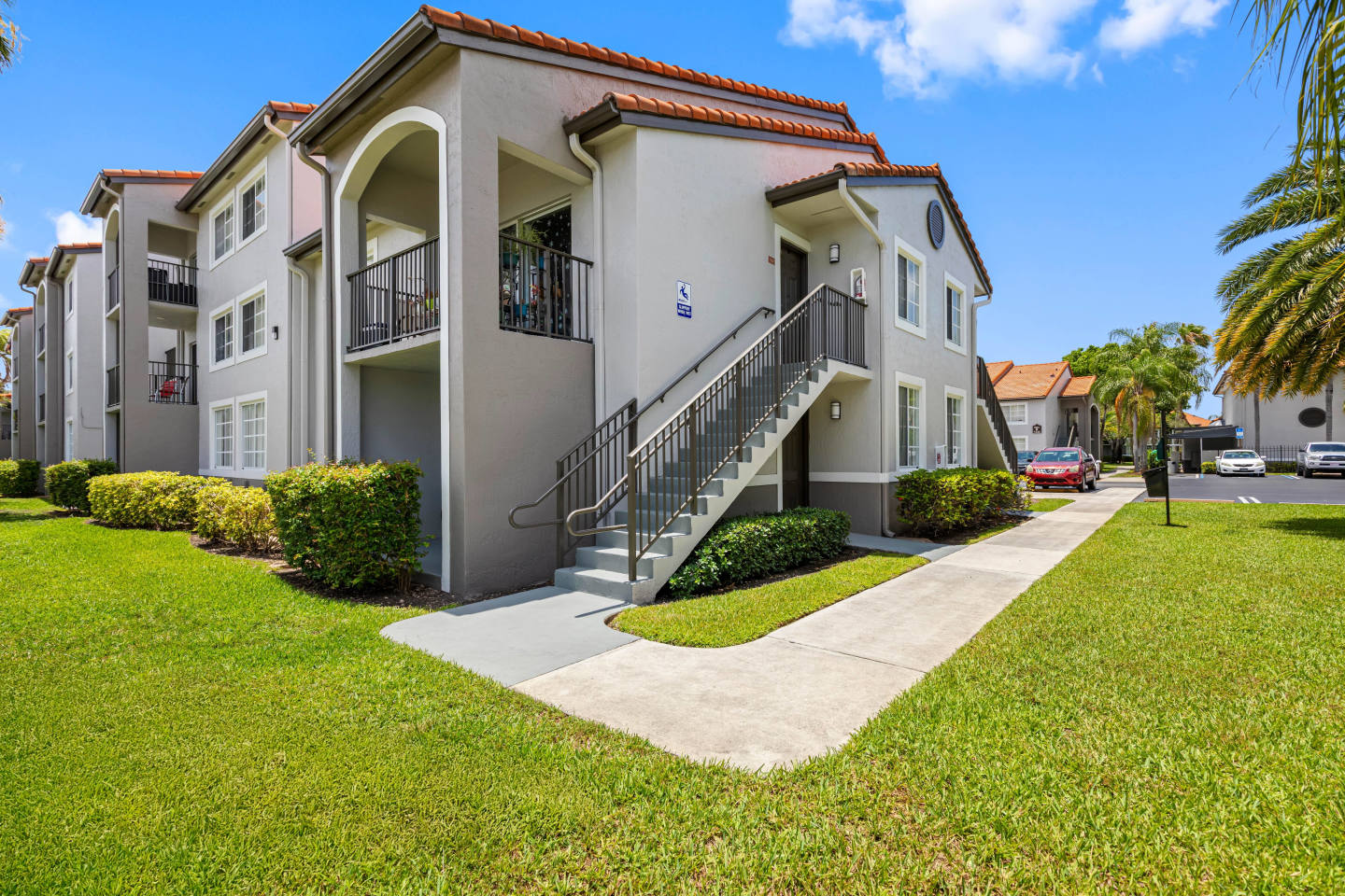 Sunset Gardens Apartments Image 83