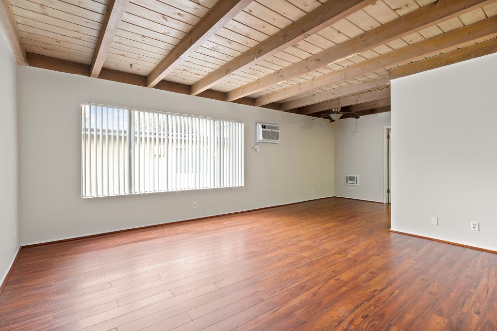 Parthenia Terrace Apartments Image 17