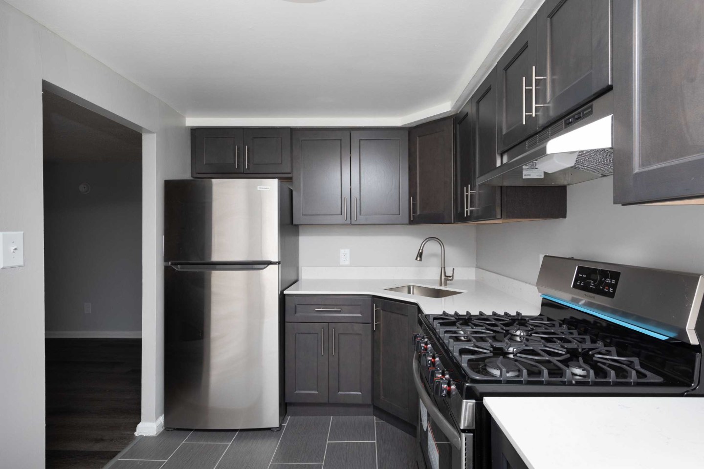 Revere Court Image 2