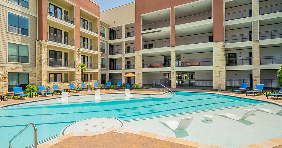 Residences at Pearland Town Center Image 21