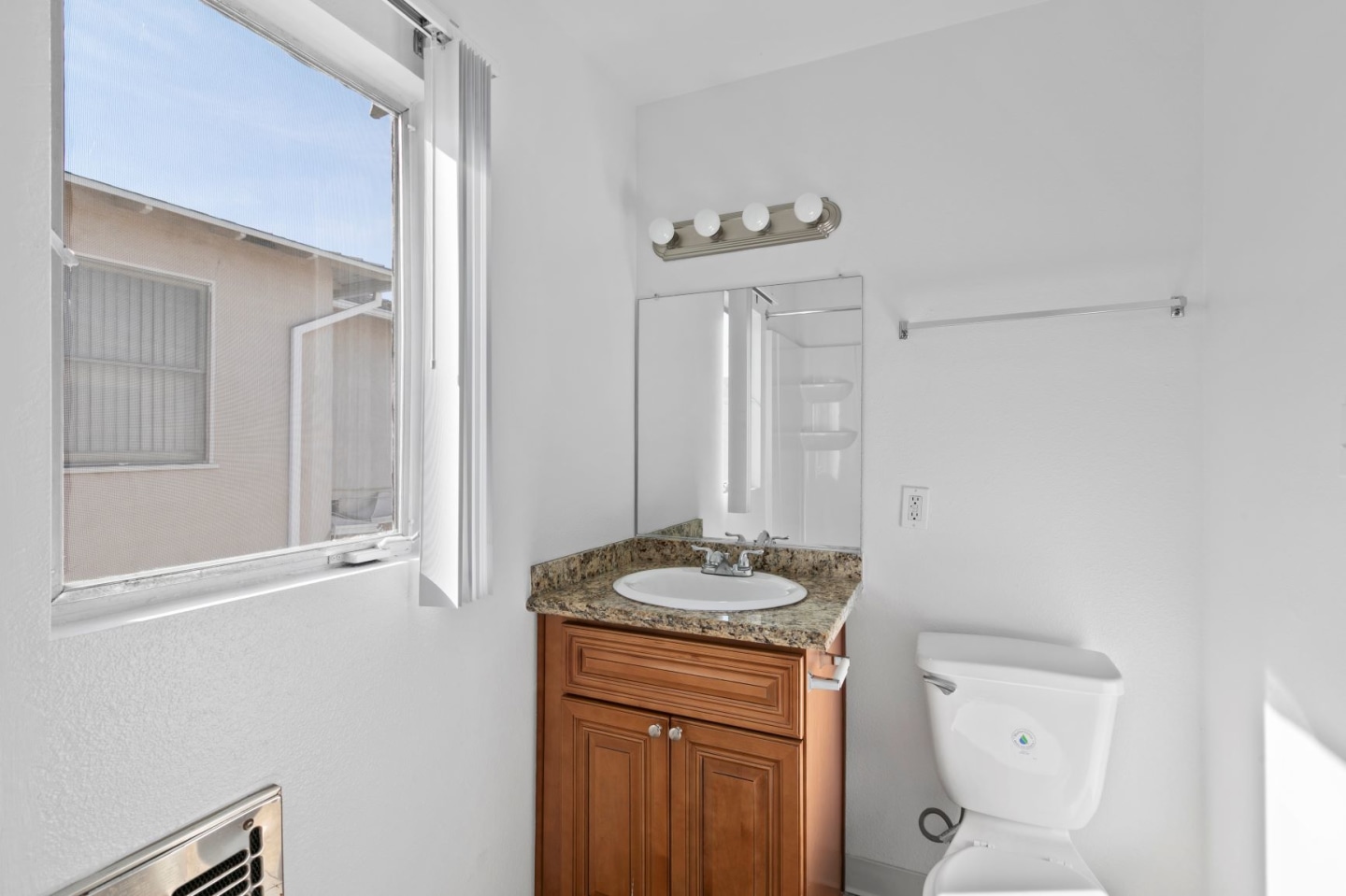 San Vicente Apartments Image 6