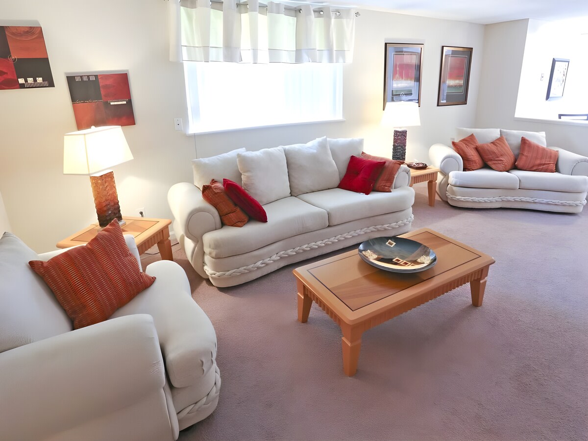 Regency Court Image 14