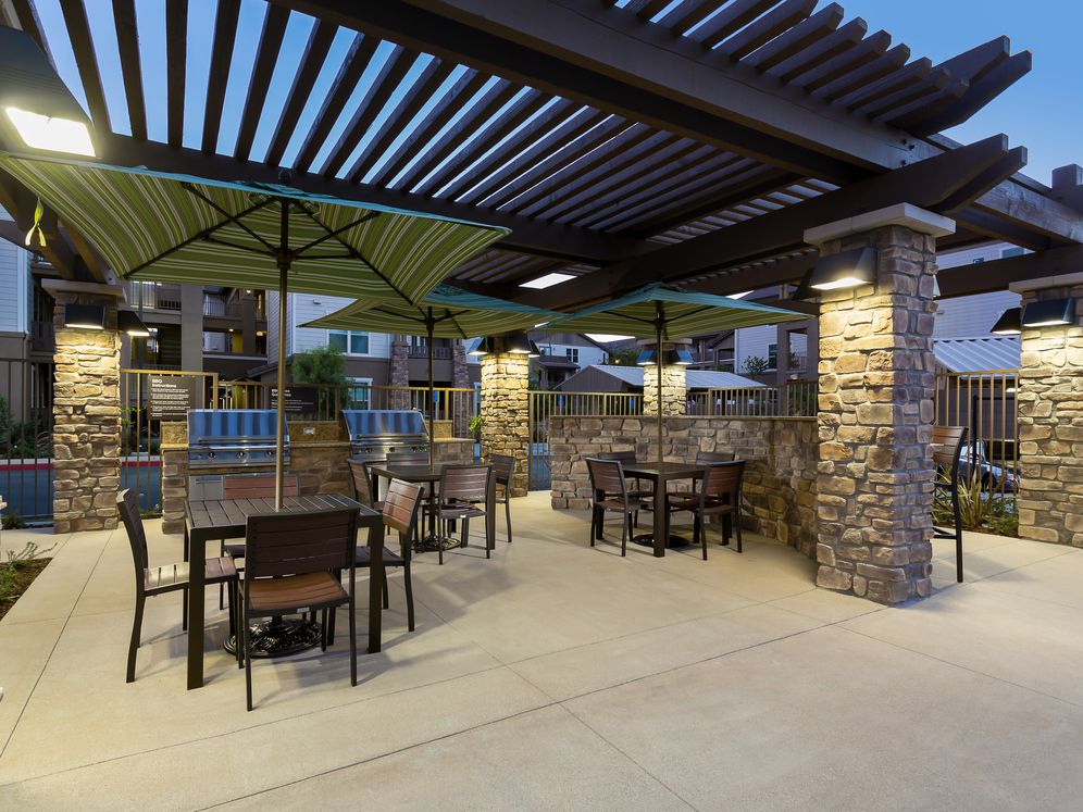 Avalon San Dimas Image 21