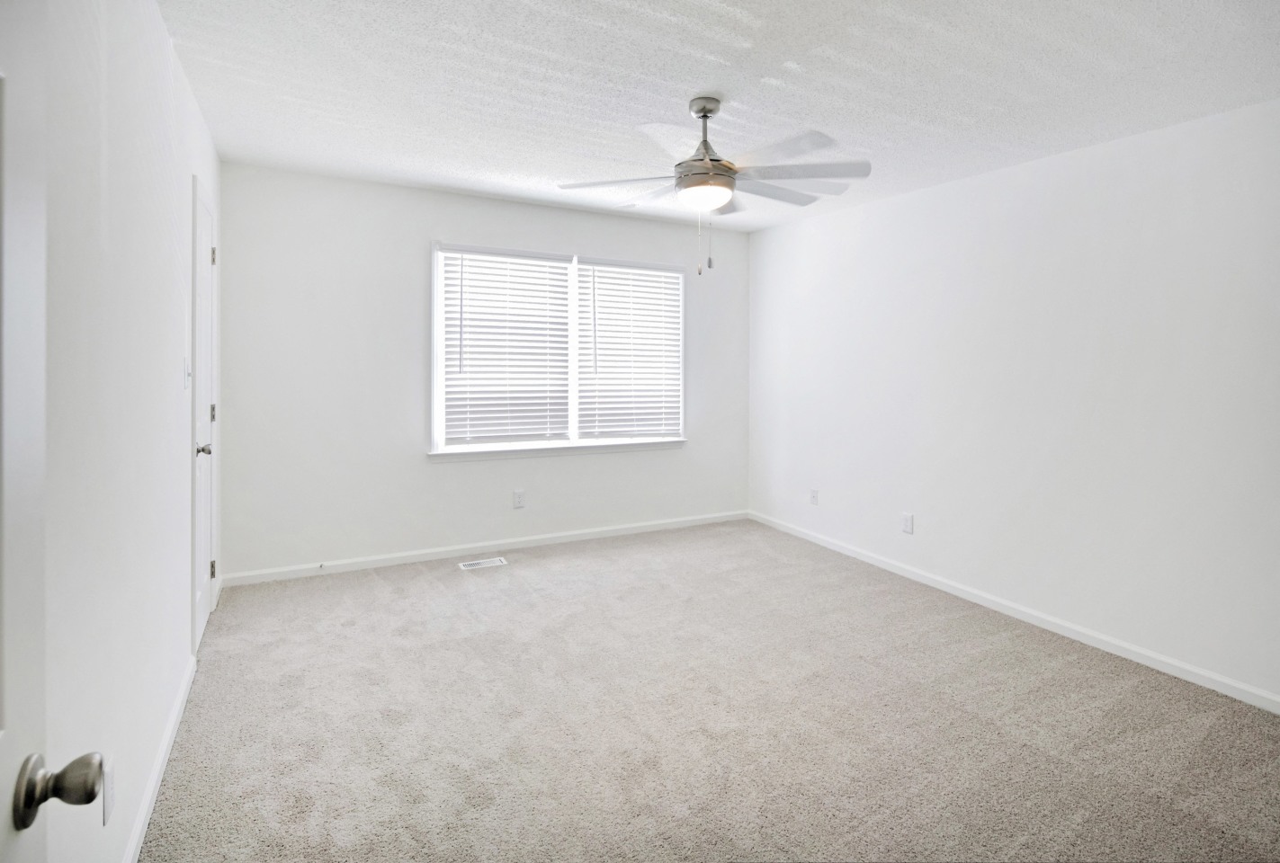 Belmont Heights Apartments & Townhomes Image 10