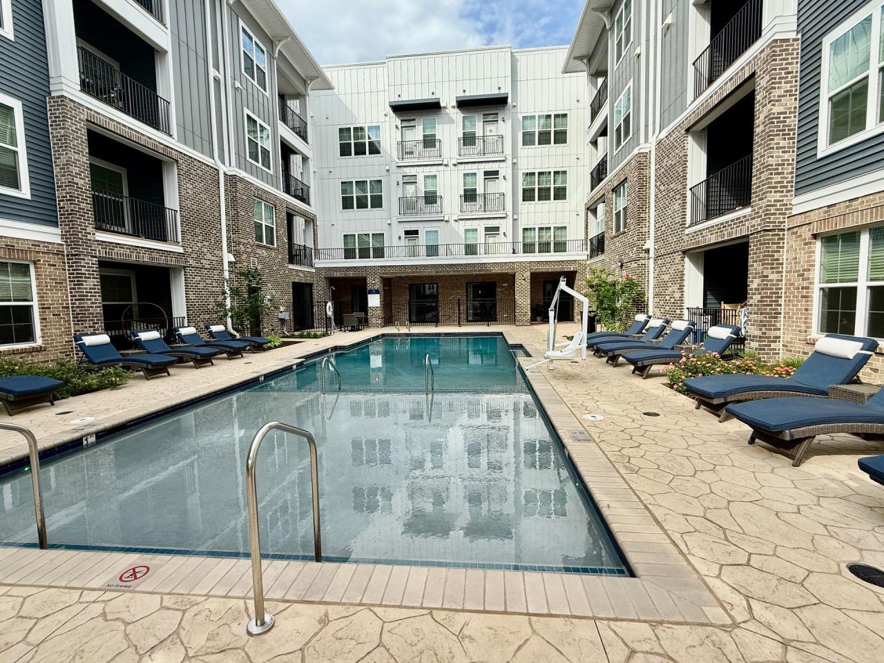 Avant at Huntington Pointe Image 73