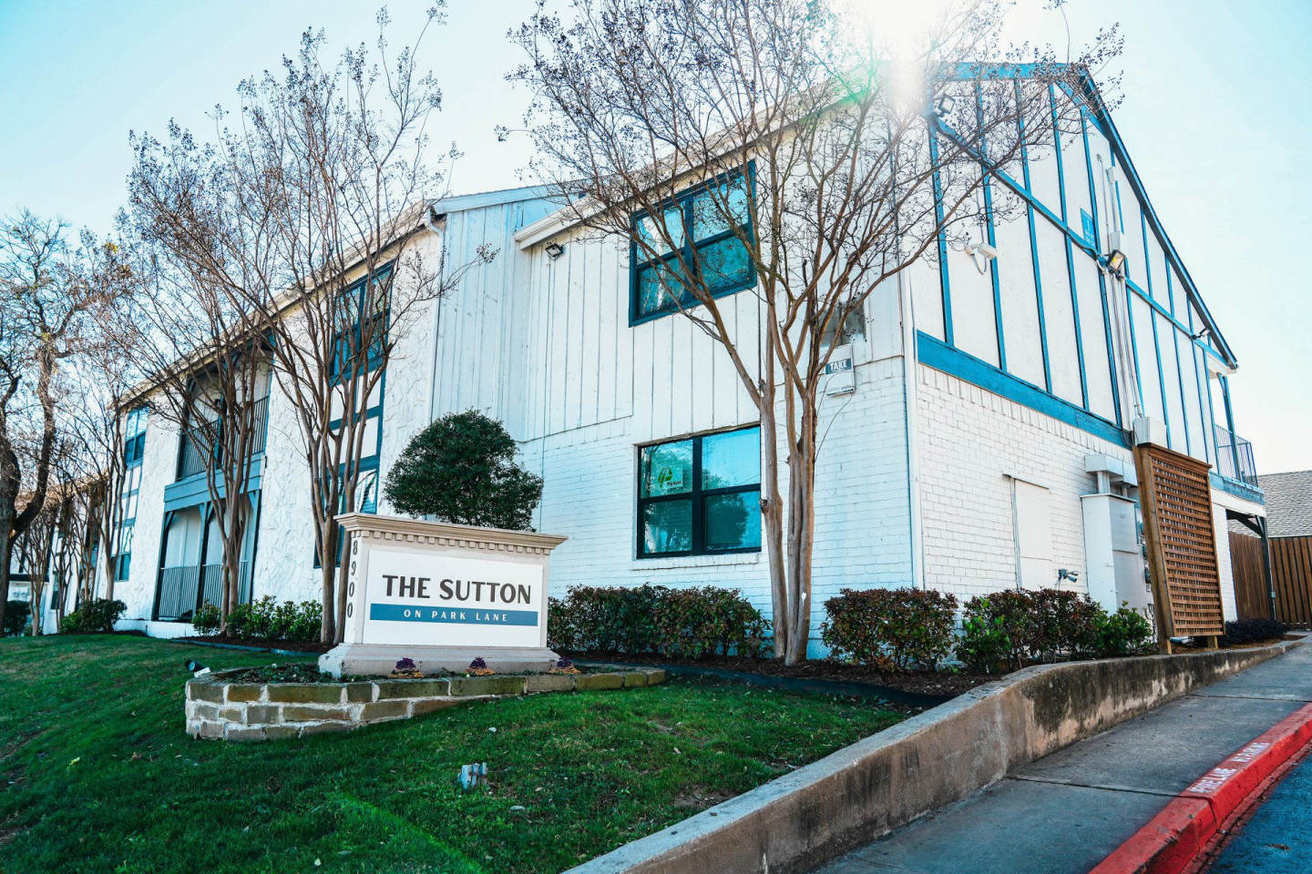 The Sutton on Park Lane Image 1