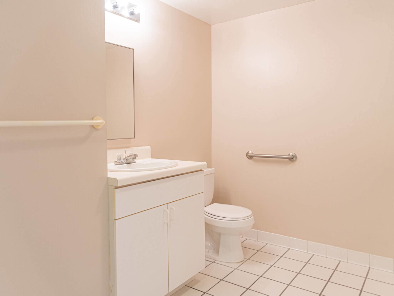 Schaffer Heights - Senior Housing Image 9