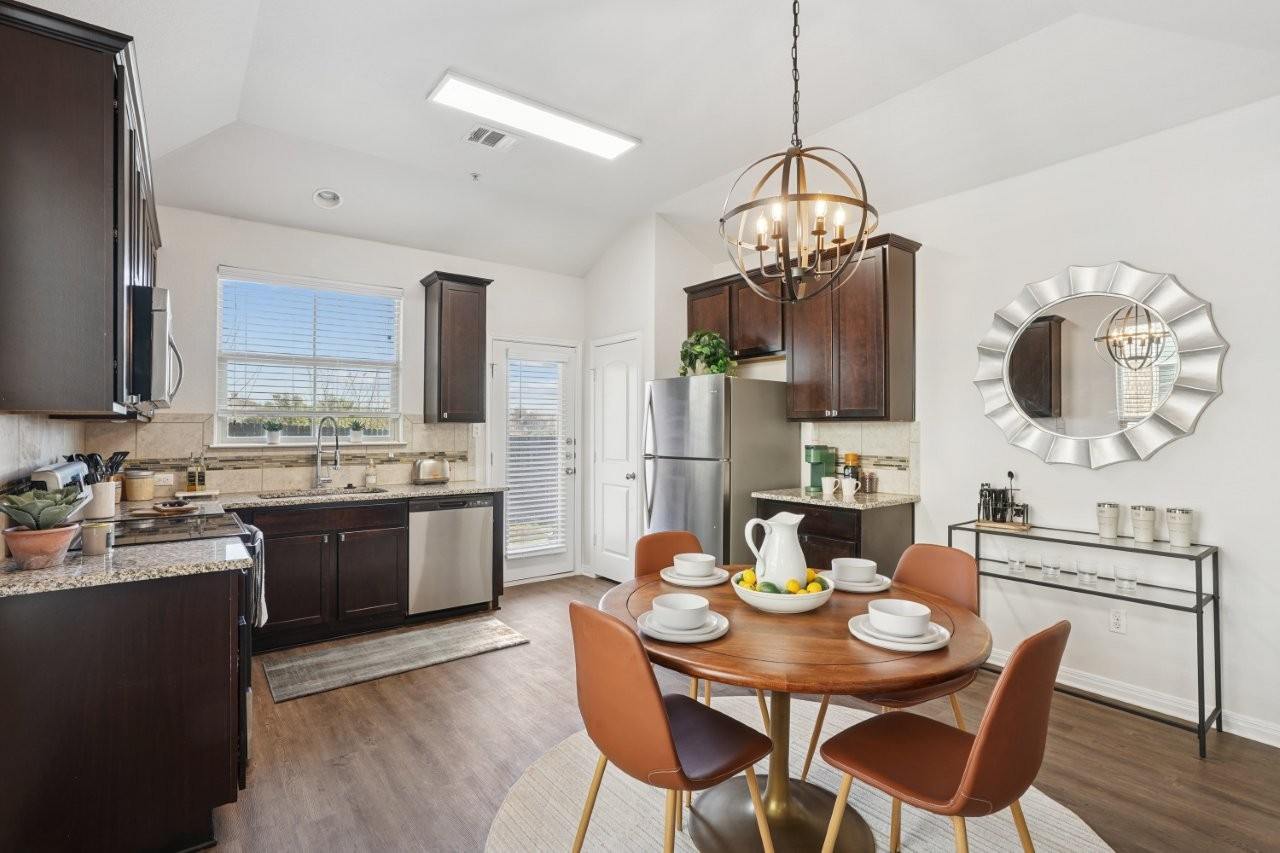 Townes on Tenth Townhomes Image 3