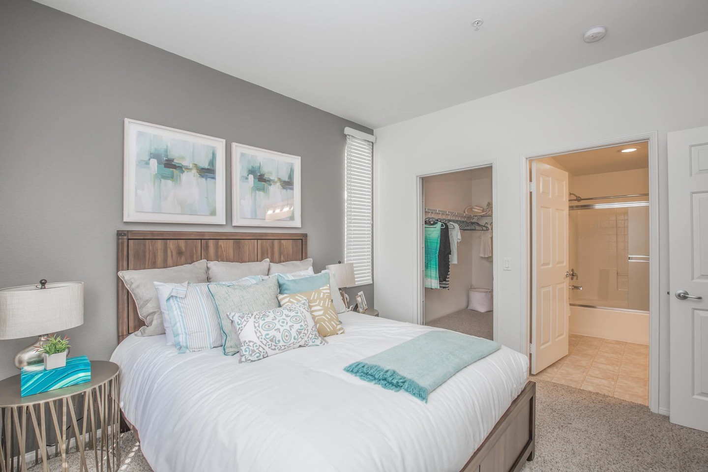 Laurel Vista Apartment Homes Image 18