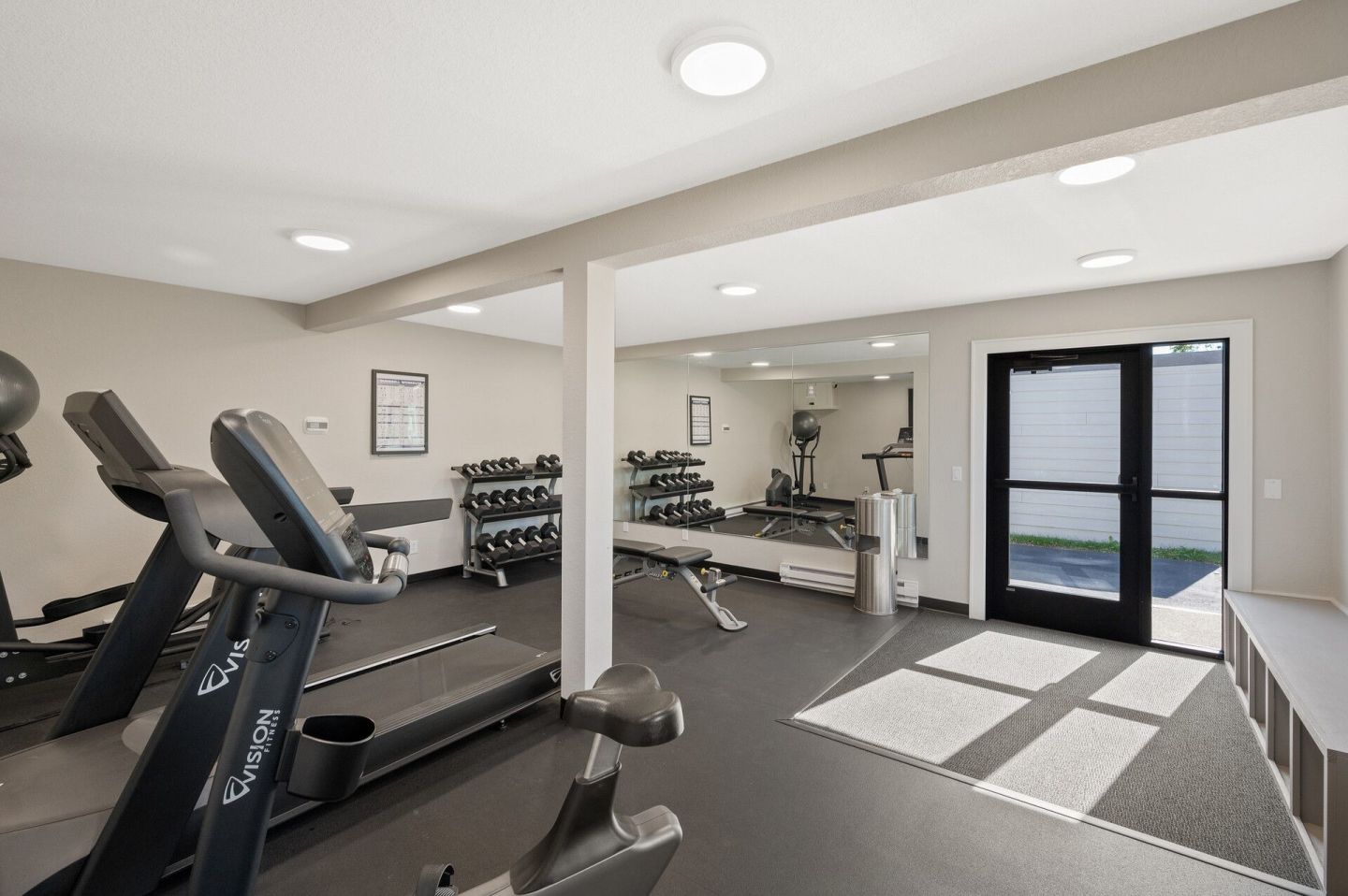 Eastgate Apartments Image 3