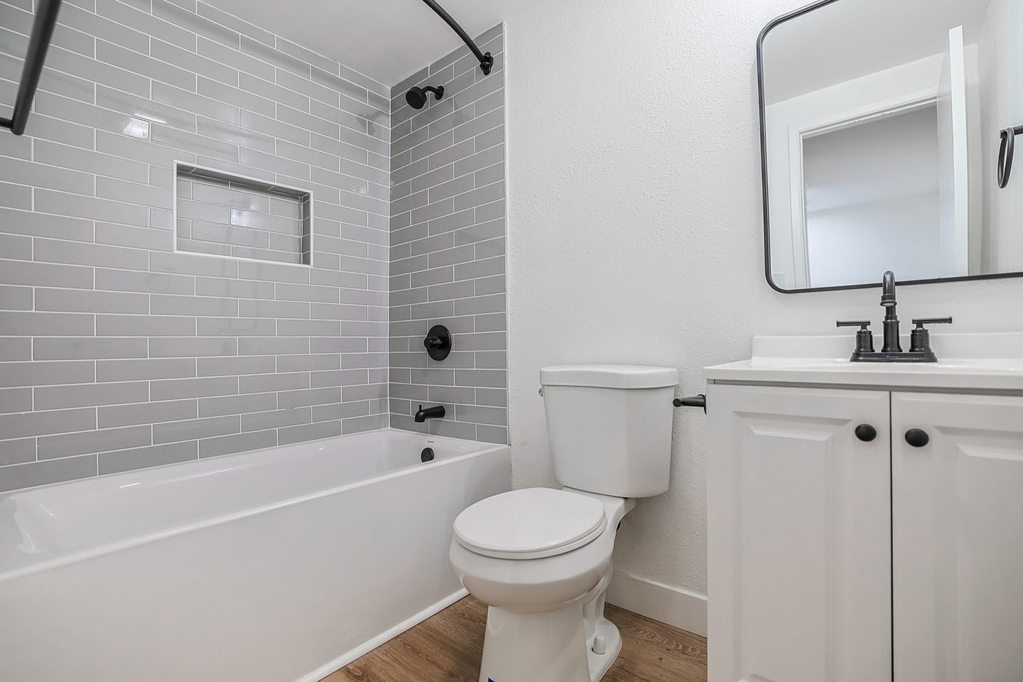 Orange Grove Townhomes Image 10