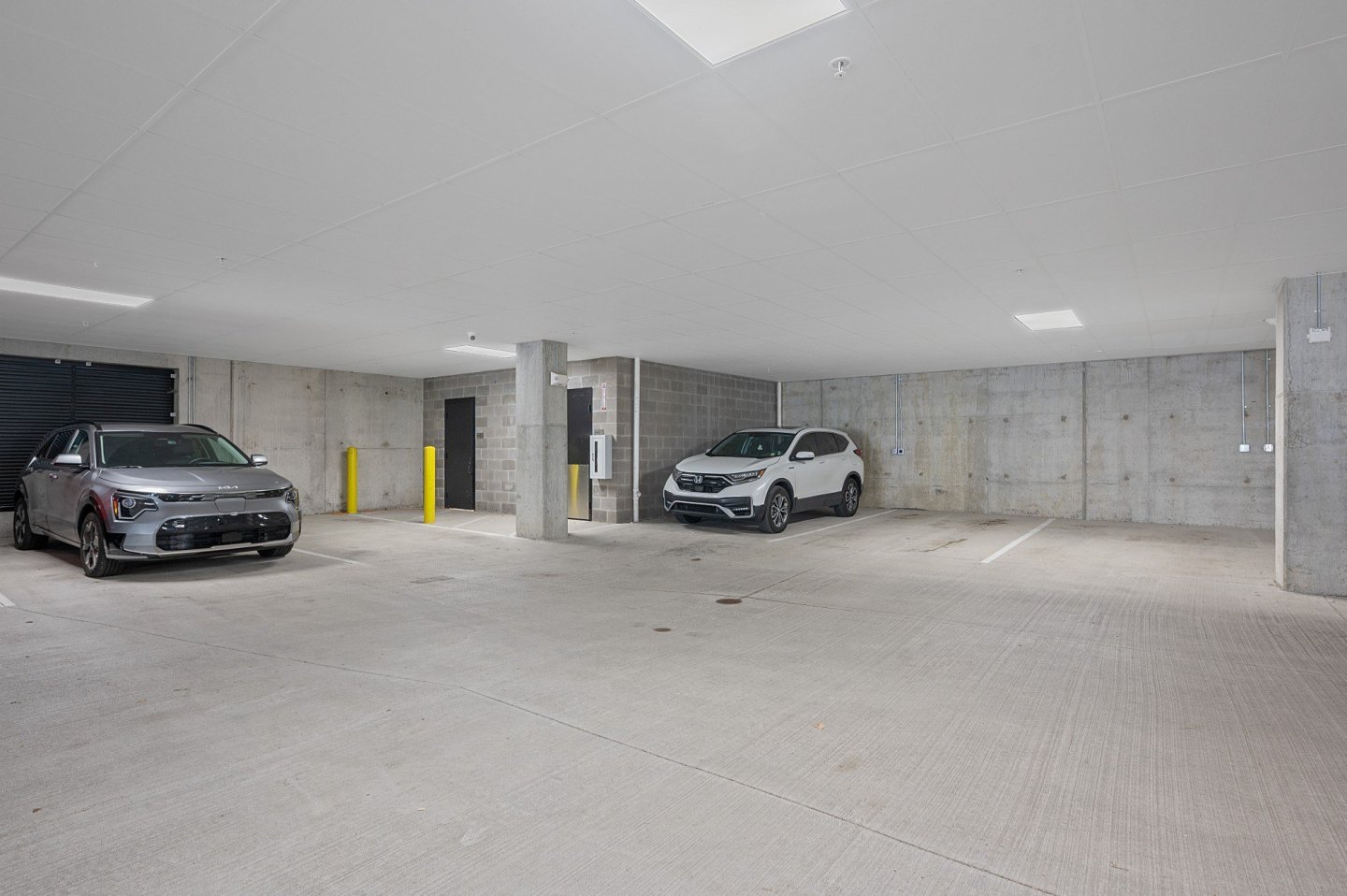 Four23/Hoge Image 63