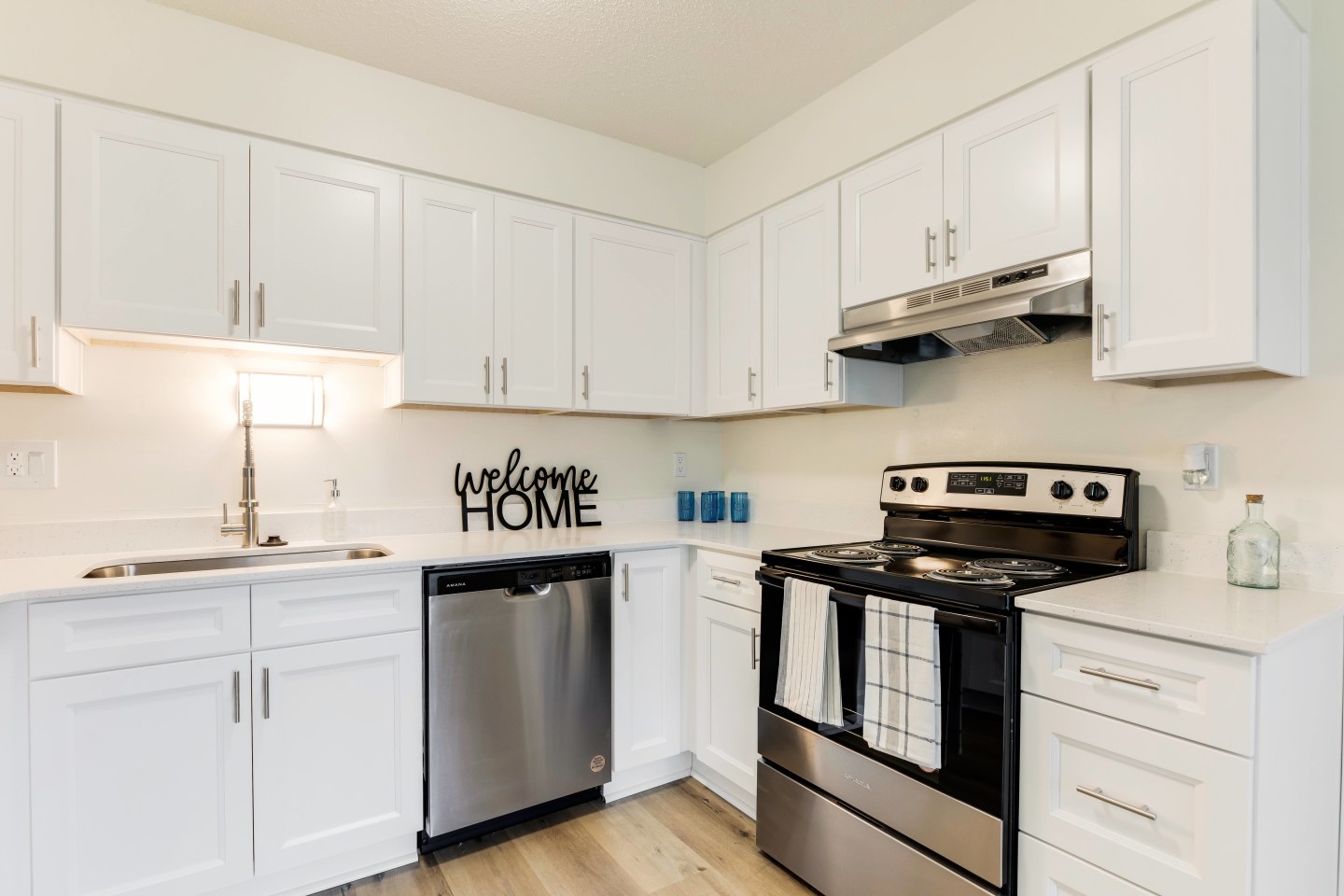 West Royal Apartments Image 19