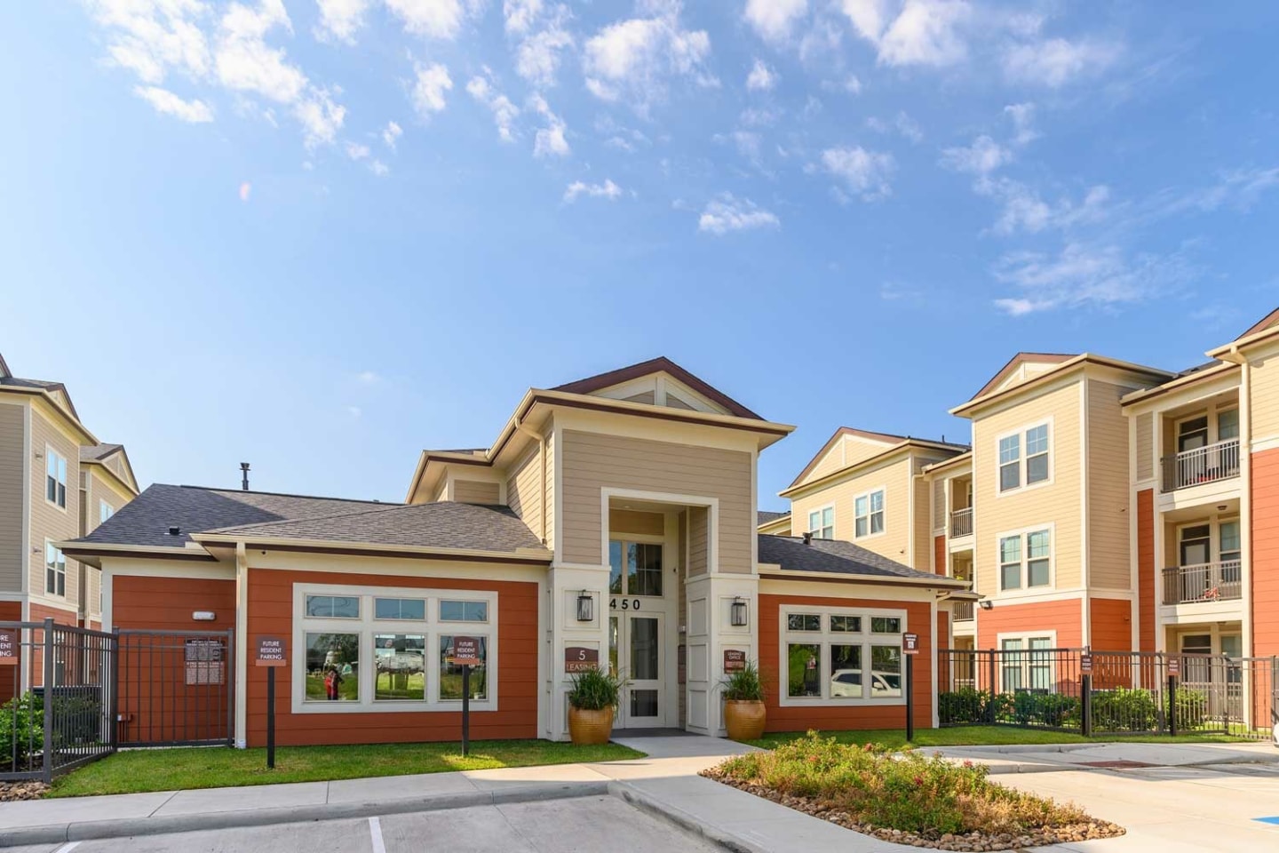 Smart Living at Garden Oaks Image 17