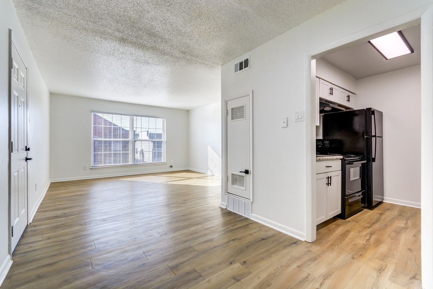 ReNew on Cantrell Image 25
