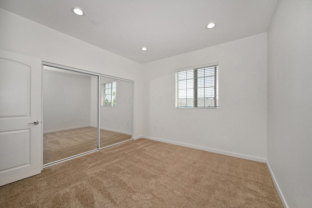 Presidio Townhomes Image 24