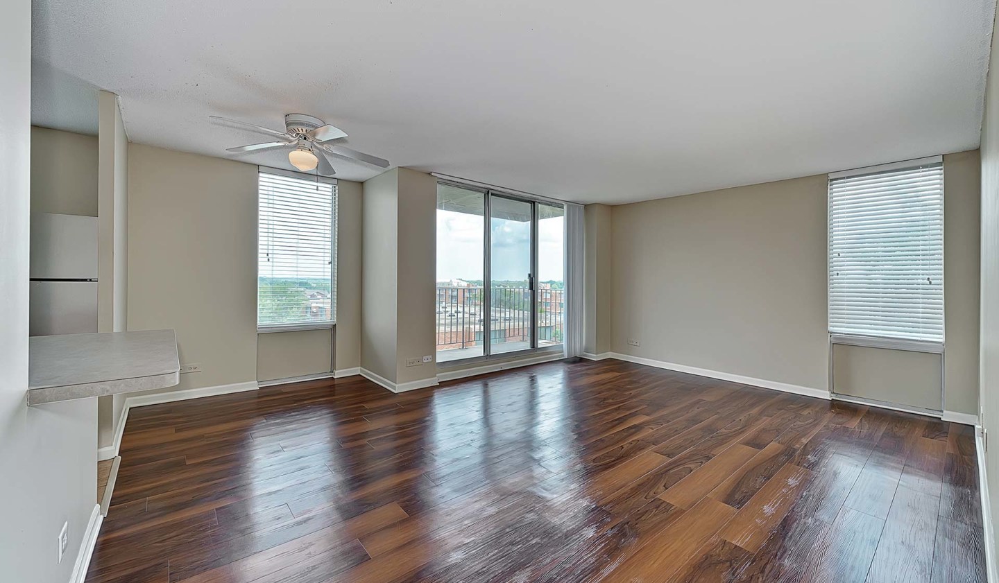 Yorktown Apartments Image 9