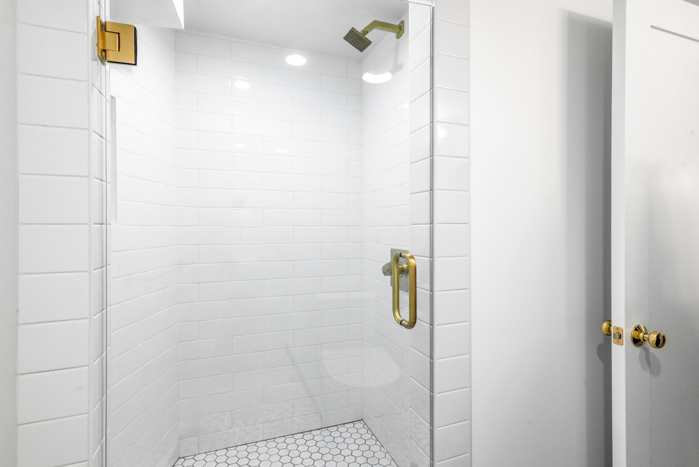 3201 23RD STREET Apartments Image 10