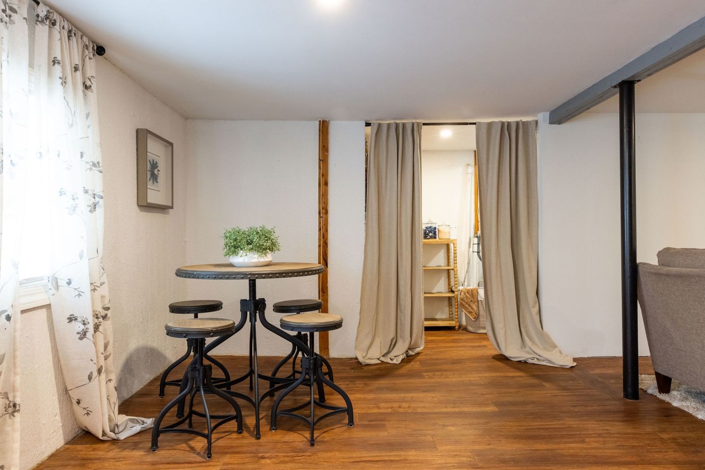 North East Apartment Community Image 15