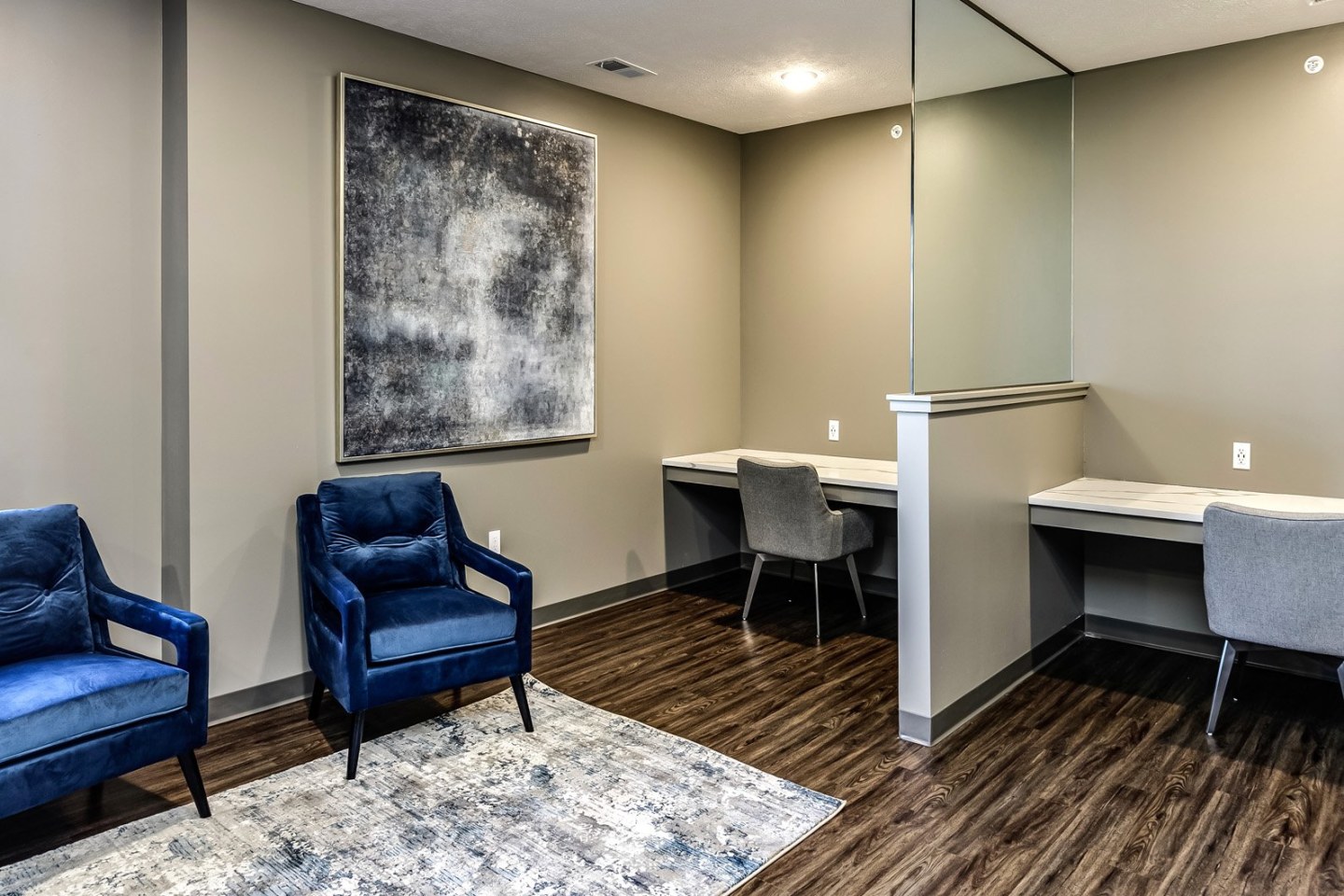 The Apartments at Lux 96 Image 61