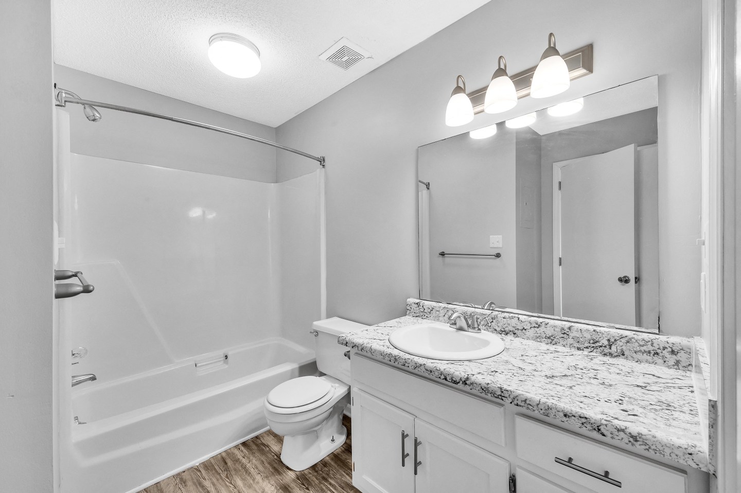 Belmont Heights Apartments & Townhomes Image 57