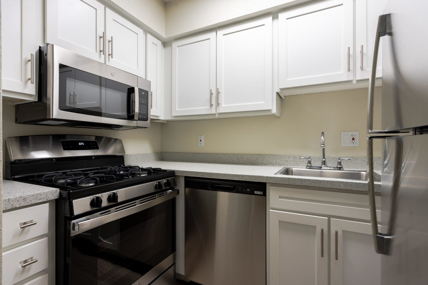 EnVue Apartments Image 1