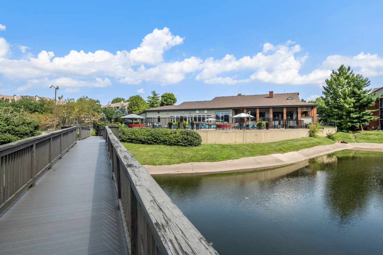 The Racquet Club Image 4