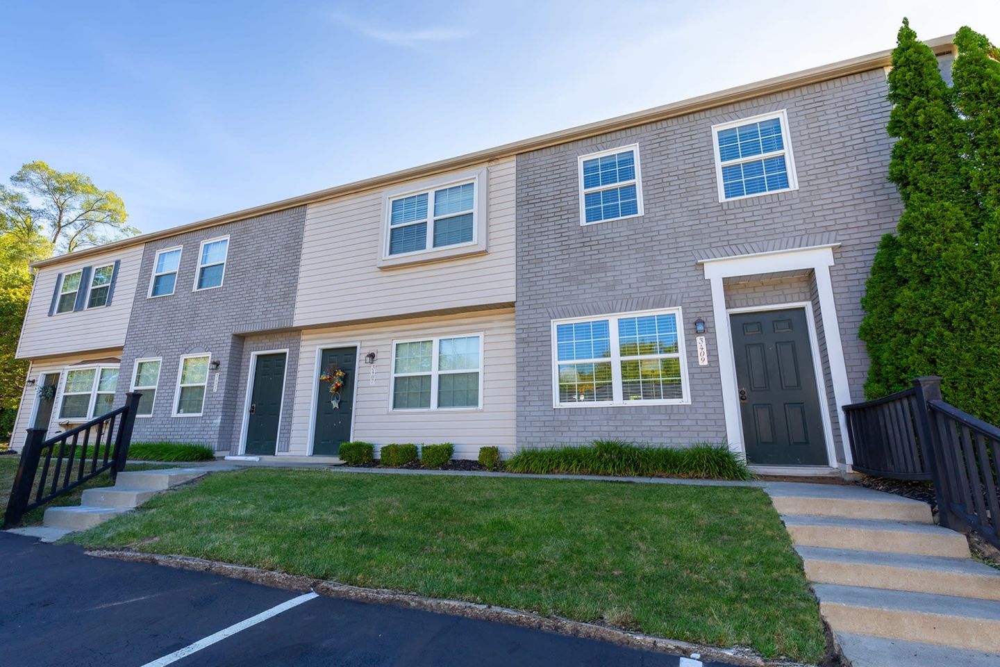 Scioto Commons Apartments Image 1
