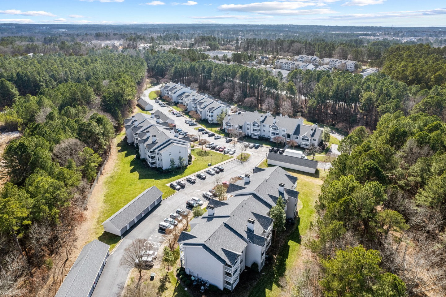 The Waterford Apartments Image 19