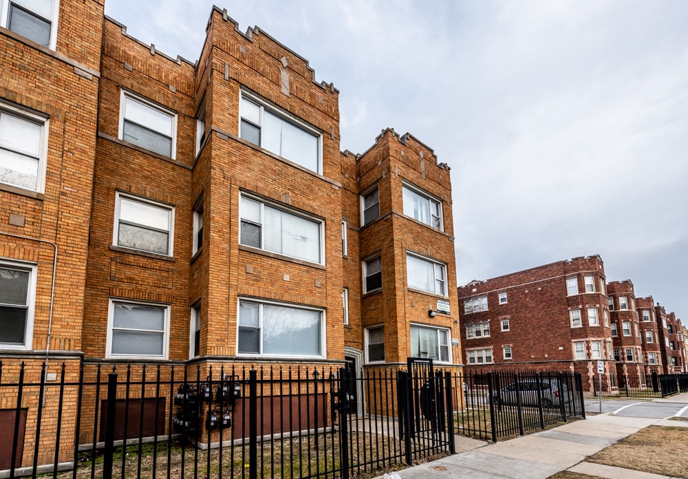 7800 S Kingston-South Shore Apartments Image 9