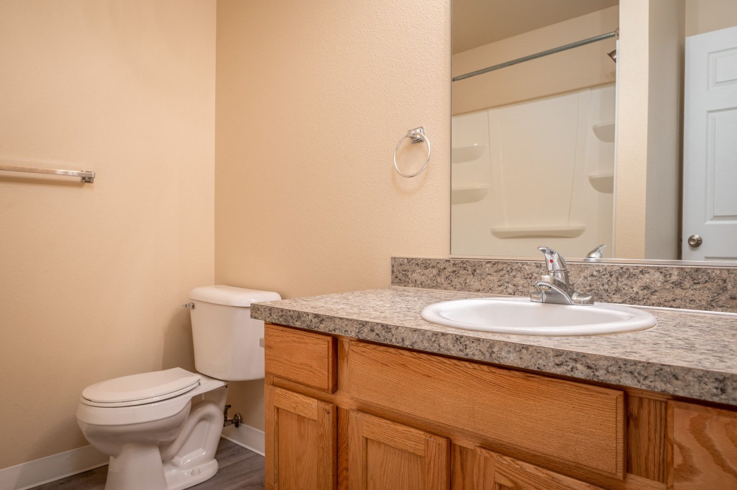 Country Oaks Apartments Image 4