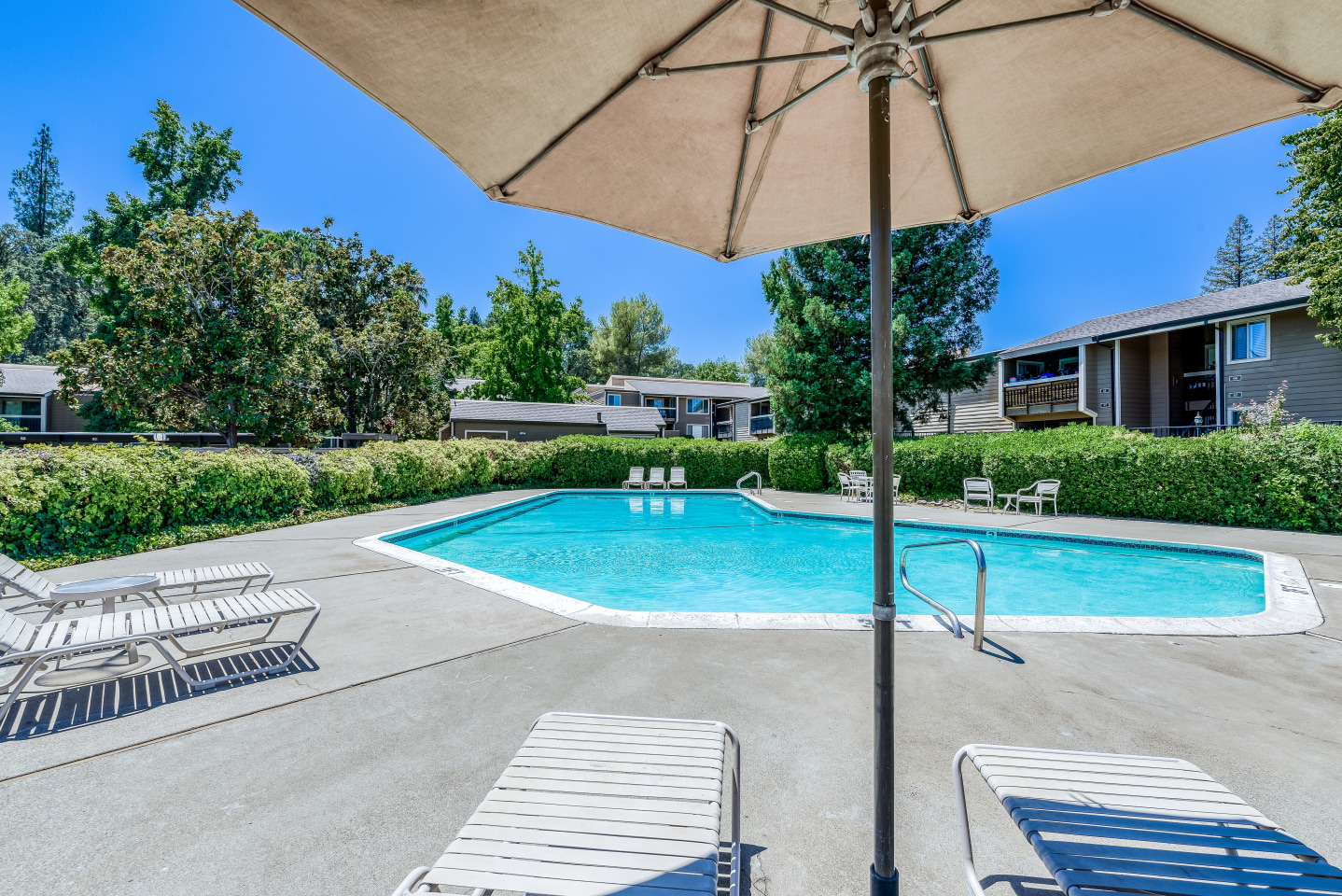 Rollingwood Condominium Rentals Image 5
