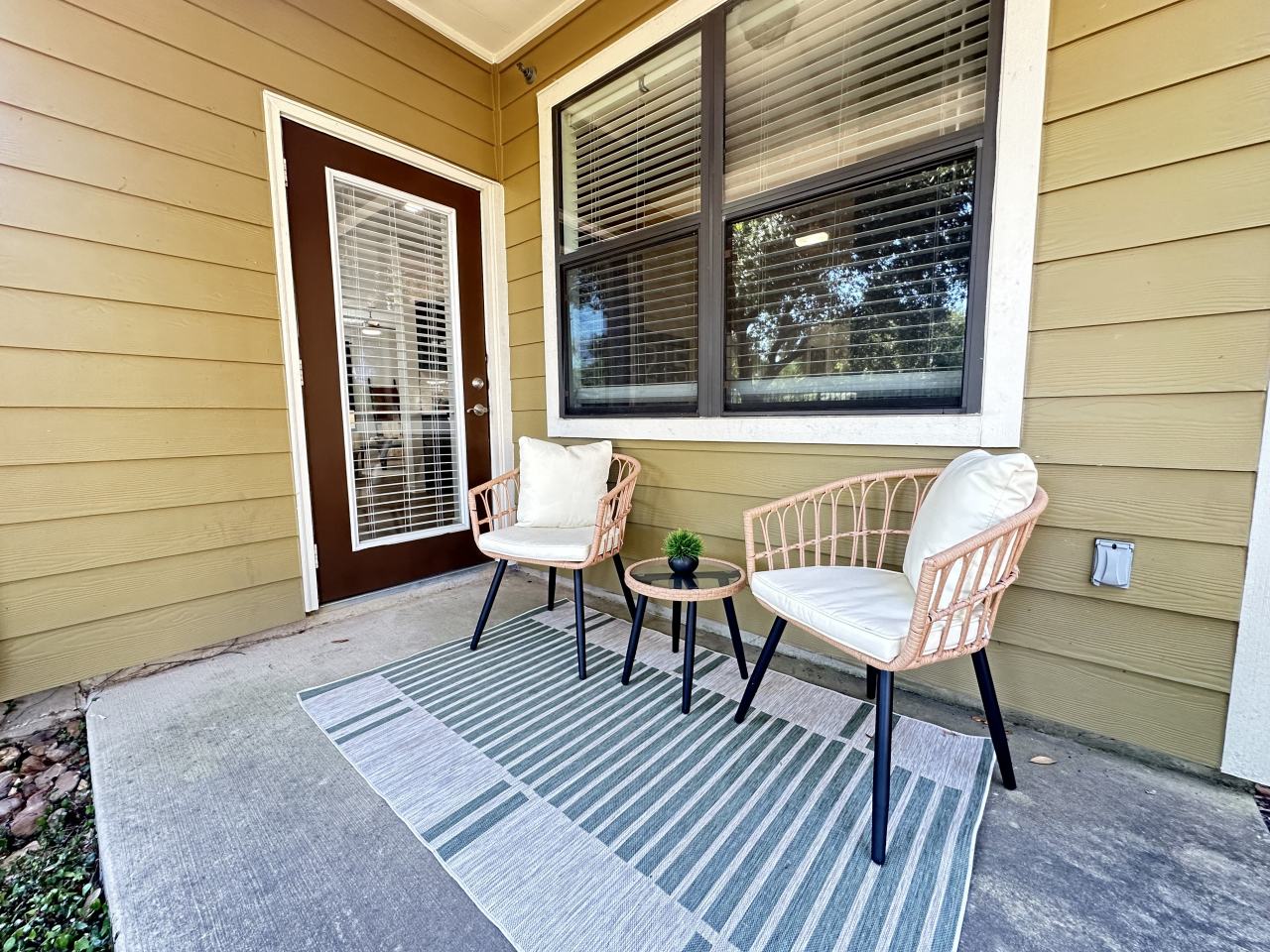 Grand Villas at Katy Image 77