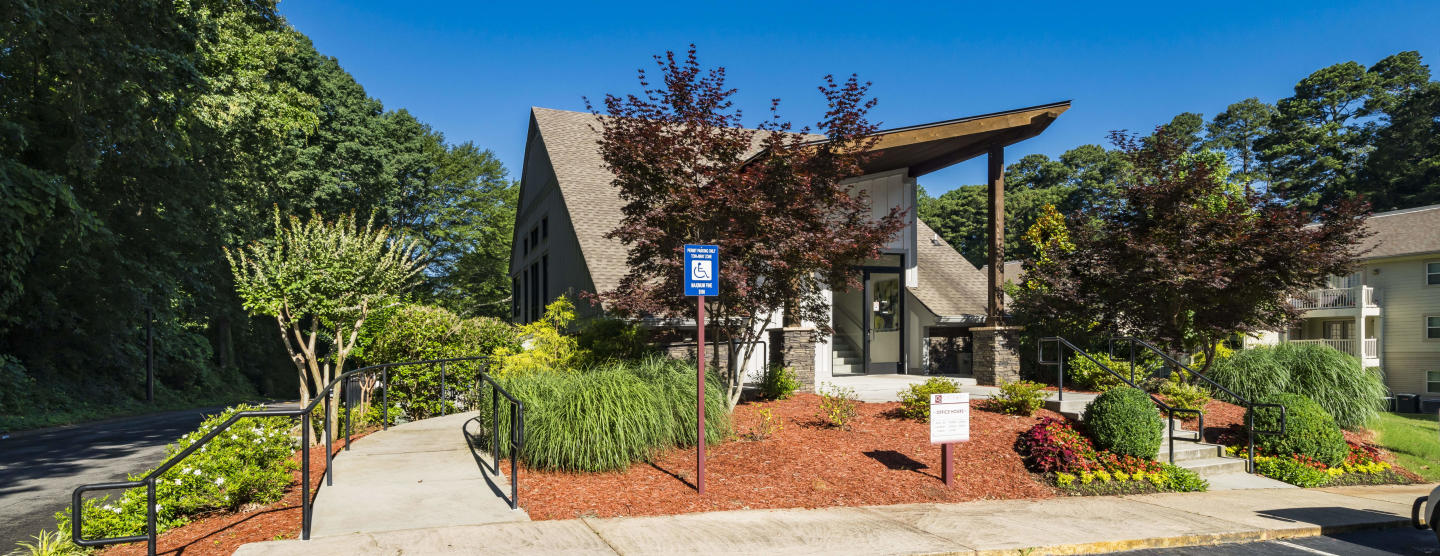 Domain and Gateway at Cedar Image 4